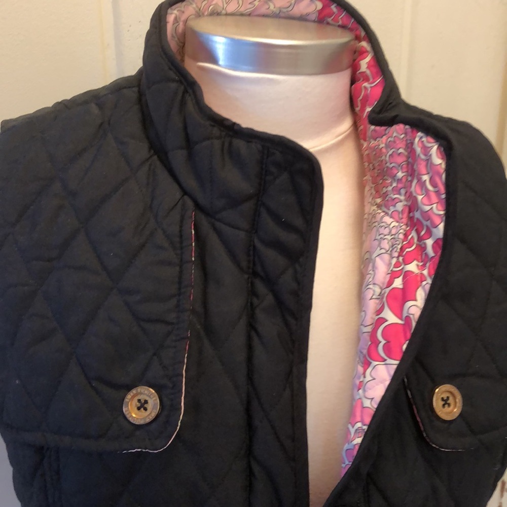 Lilly Pulitzer Double sided Puffer Vest - Picture 3 of 10